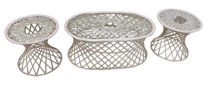 MCM Rusell Woodard outdoor 3 piece table set