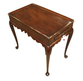 Quality Kittinger queen anne tea table with pull out trays