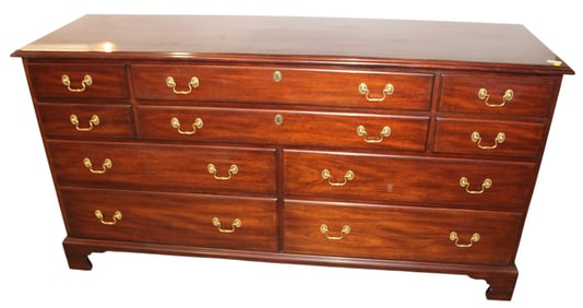 Henkel Harris solid mahogany 10 drawer low chest