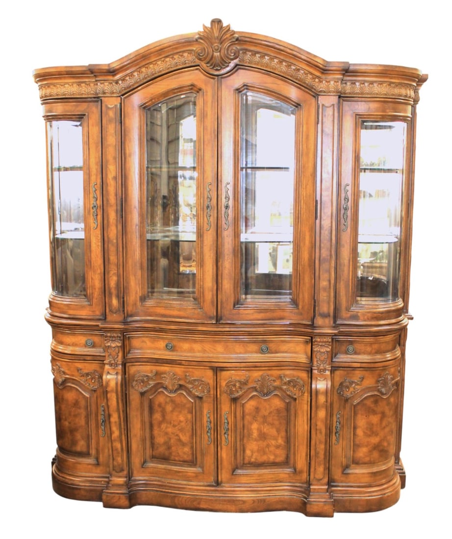 Impressive Collezione Europa large china cabinet (1 of 12)