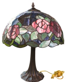Tiffany style lead glass table lamp