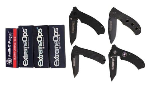 4 Smith and Wesson knives, extreme ops and other with boxes