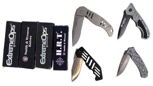 4 Smith and Wesson knives, extreme ops