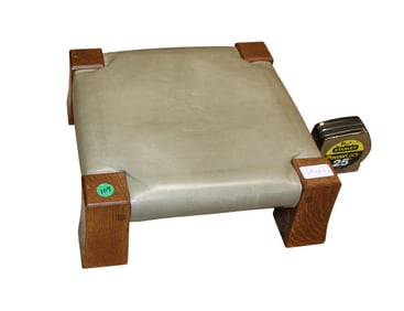 Stickley mission petite monk footstool, lot 110 match