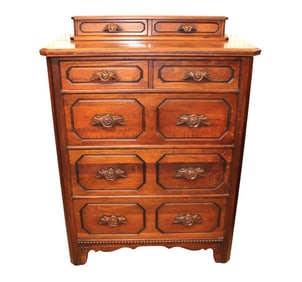 Antique walnut Victorian 7 drawer chest on chest