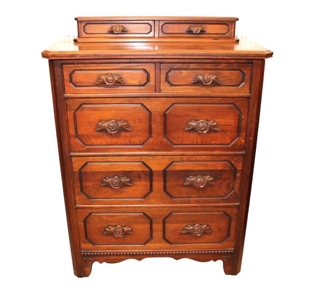 Antique walnut Victorian 7 drawer chest on chest (1 of 6)