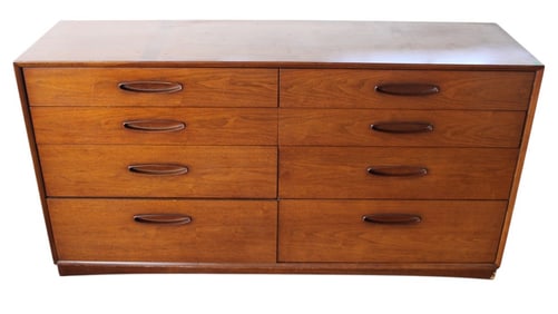 Mid Century Modern walnut 8 drawer low chest
