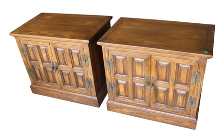 Vintage EA oak fitted nightstands or side tables