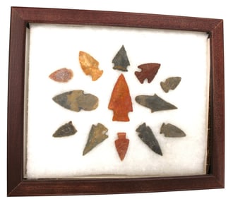 Native Amer. artifacts arrow heads in walnut case