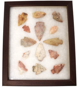 Native Amer. artifacts arrow heads in walnut case