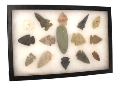 Native American artifacts arrow heads and other