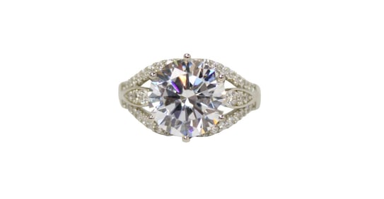 10.5 ctw diamond simul. ring platinum over s/s
