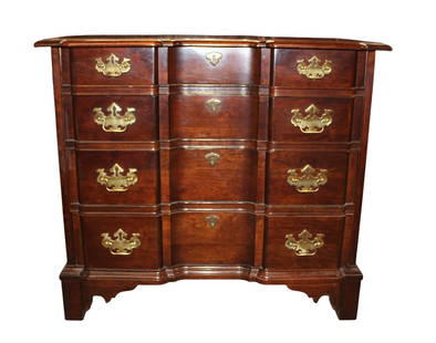Vintage Pennsylvania House solid mahogany block front 4 drawer chest, matches lot #527: Vintage Pennsylvania House solid mahogany block front 4 drawer chest, matches lot #527 original finish, structurally sound and in good condition with no noticeable issues. 31"h x 34.5"w x 19.5"d