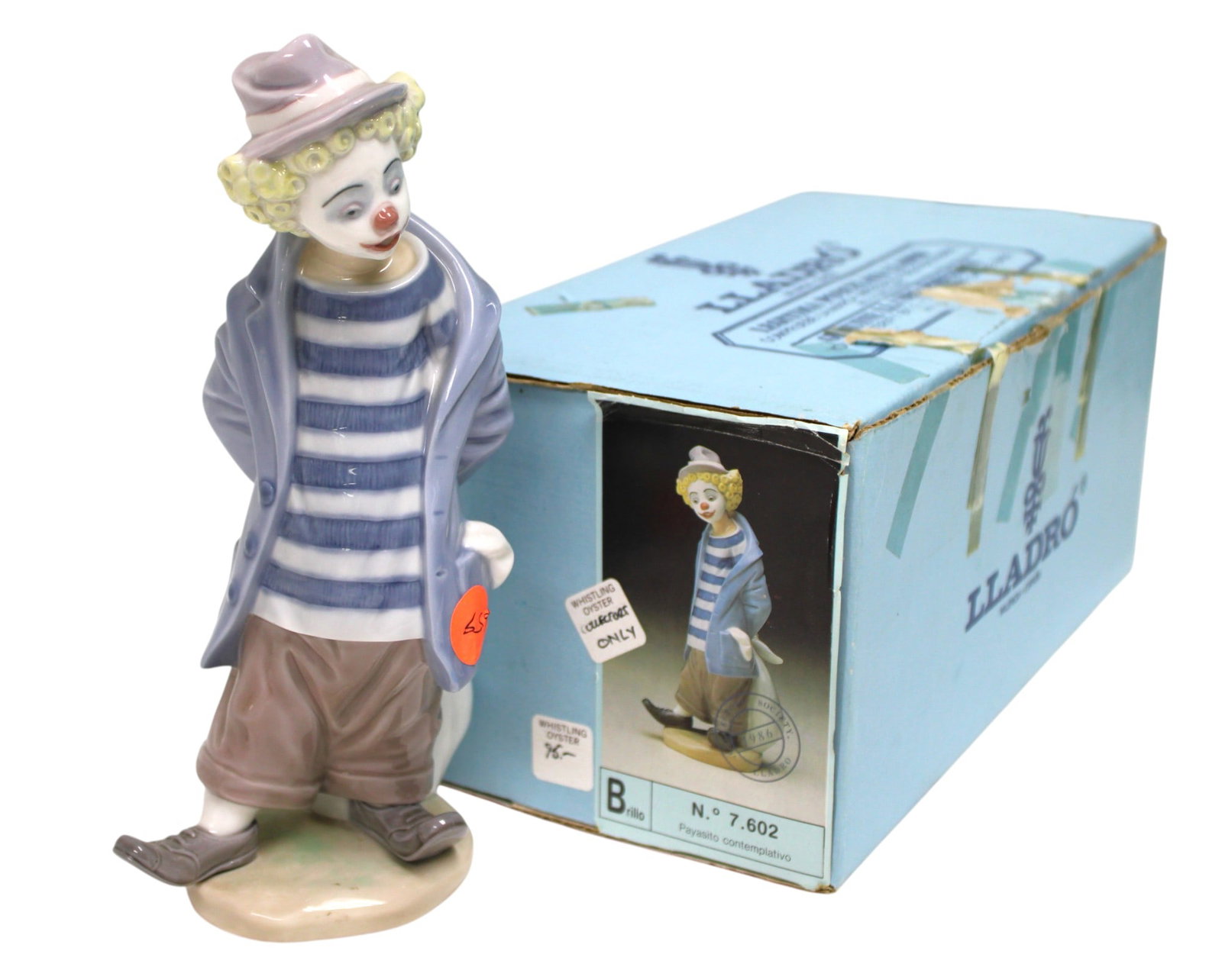 Vintage Lladro Brillo No. 7.602 Payasito Contemplativo: Vintage Lladro Brillo No. 7.602 Payasito contemplativo with original box. Box 5"h x 11"l x 5.5"d