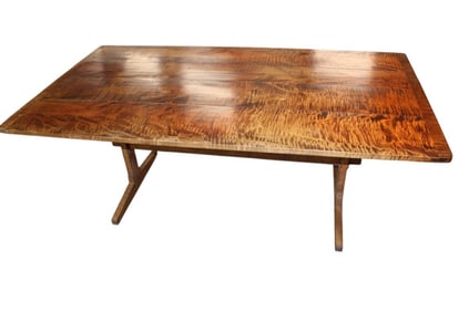 Great antique style tiger country farm dining table