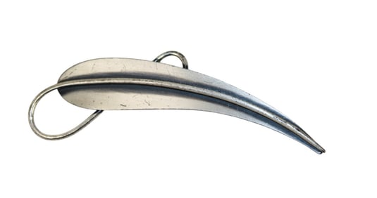 Sterling silver leaf pendant