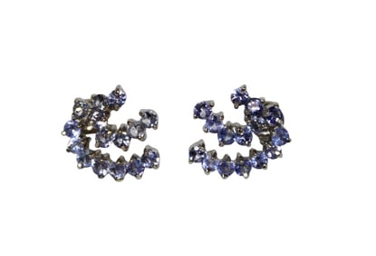 Pair of natural tanzanite earring in sterling silver