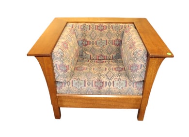 Stickley Mission Oak Even Arm Paneled Chair