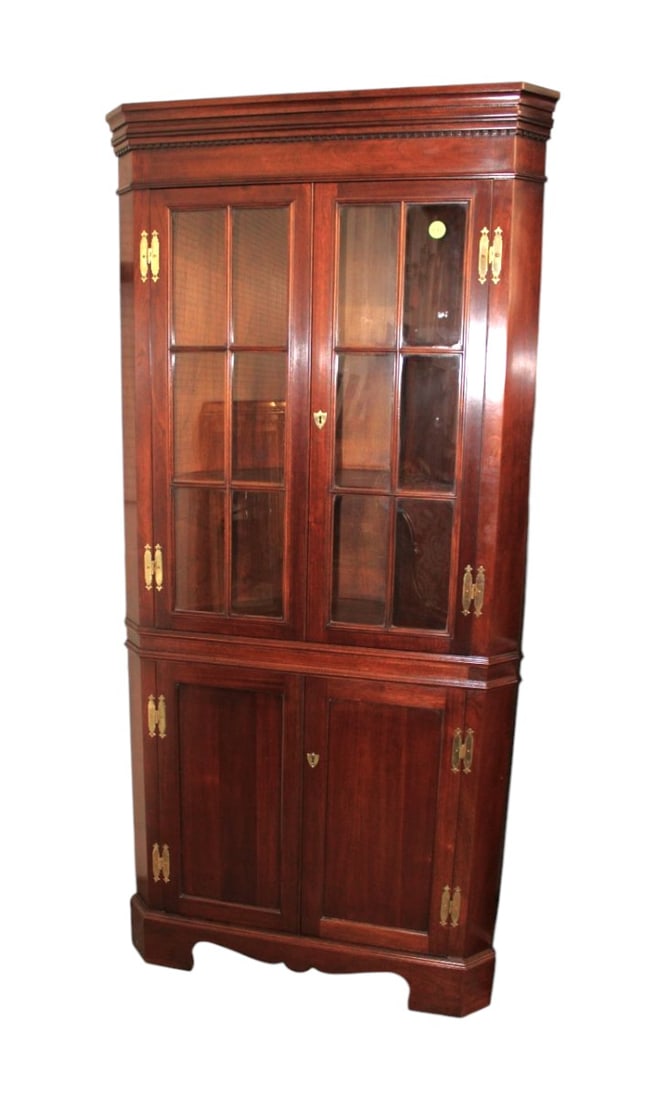 Craftique vintage 12-pane corner cabinet, match 531a (1 of 5)