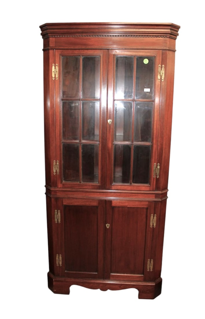 Craftique vintage 12-pane corner cabinet, match 531 (1 of 5)