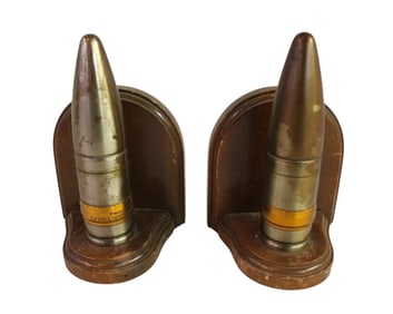 Vintage pair of shell art bookends