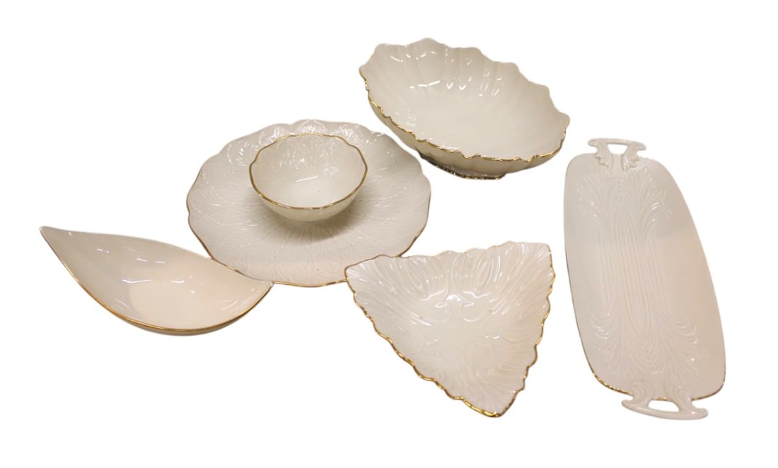 5 pieces of Lenox: 5 pieces of Lenox.