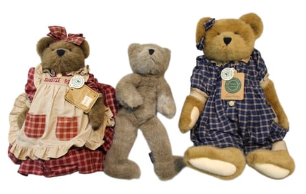 3 Boyds Bears
