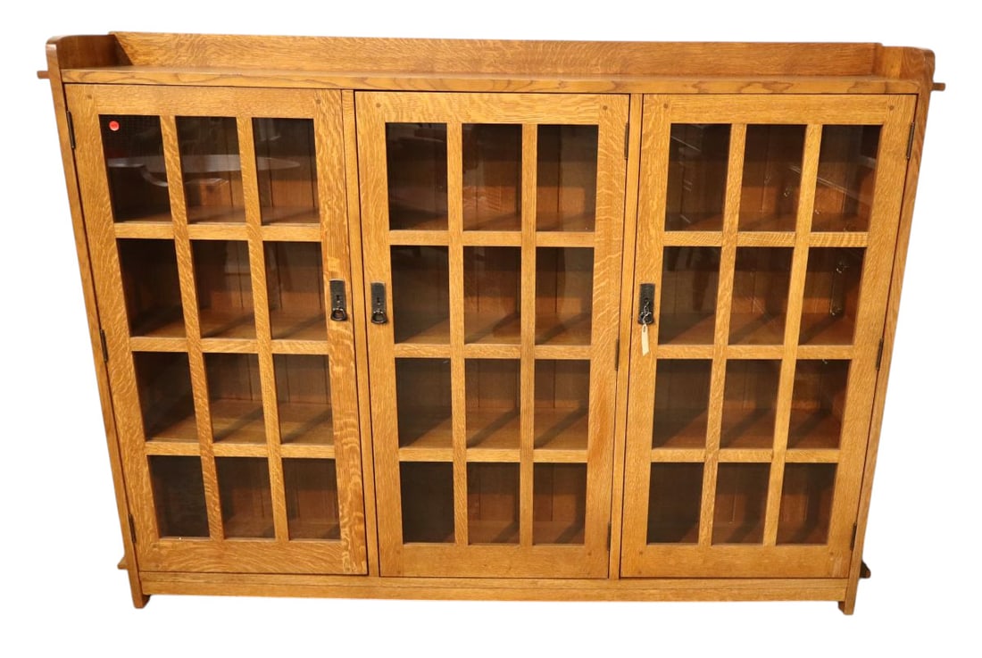 Nice Stickley mission oak 3 door bookcase with key (1 of 9)