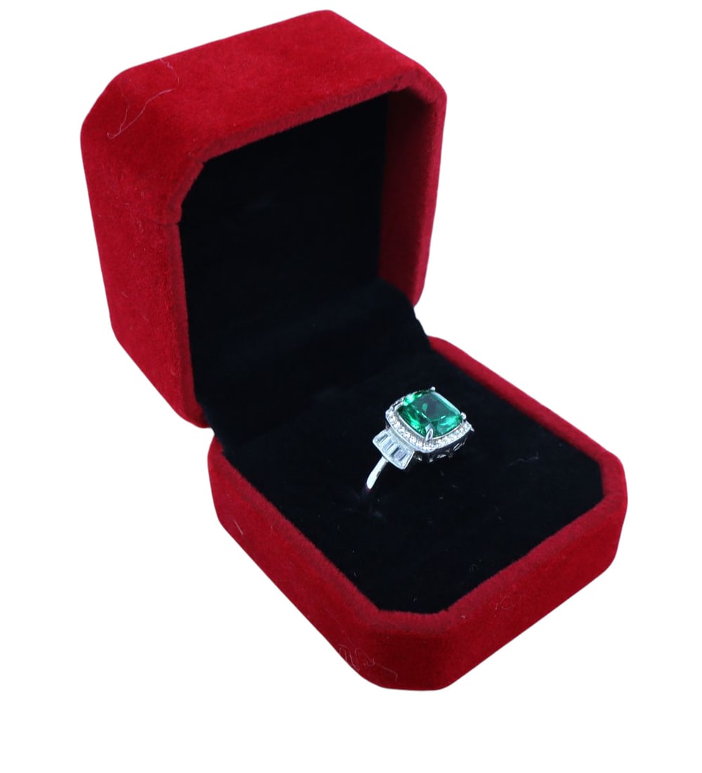 3.98ct green topaz and white sapphire sterling silver ring (1 of 4)