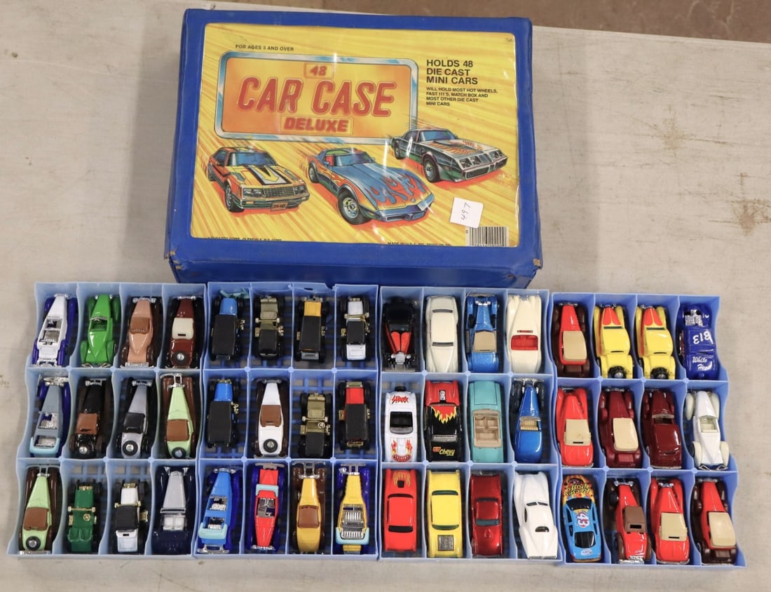 48 Vtg Hot Wheels & others Tara Toy Car Case Deluxe (1 of 5)