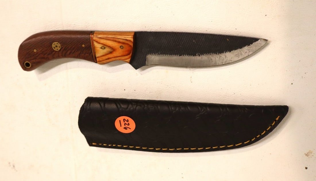 Damascus knife with natural two tone walnut handle & leather sheath (1 of 2)