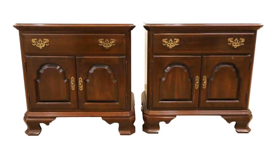 Pair of Ethan Allen 1 drawer 2 door solid cherry nightstands original finish (1 of 8)