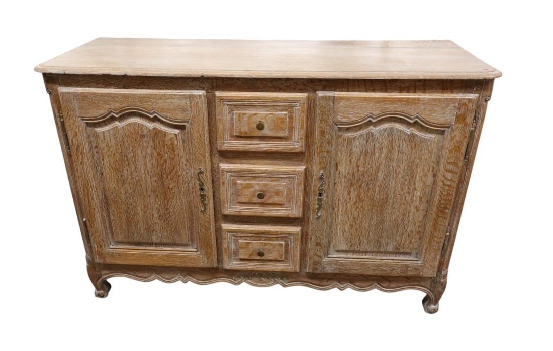 Country FR antique buffet oak w/white wash finish: Country french style antique 3 drawer 2 door buffet in the oak with white wash finish structurally sound and in good condition. 35.5"h x 53"l x 19.5"d