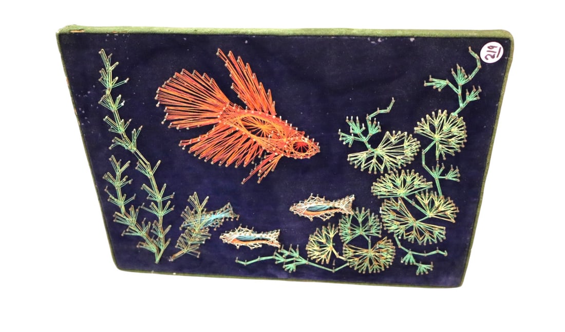 Mid century modern aquarium scene string art (1 of 1)