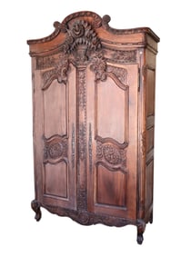 Vtg solid mahogany highly carved 2 door armoire