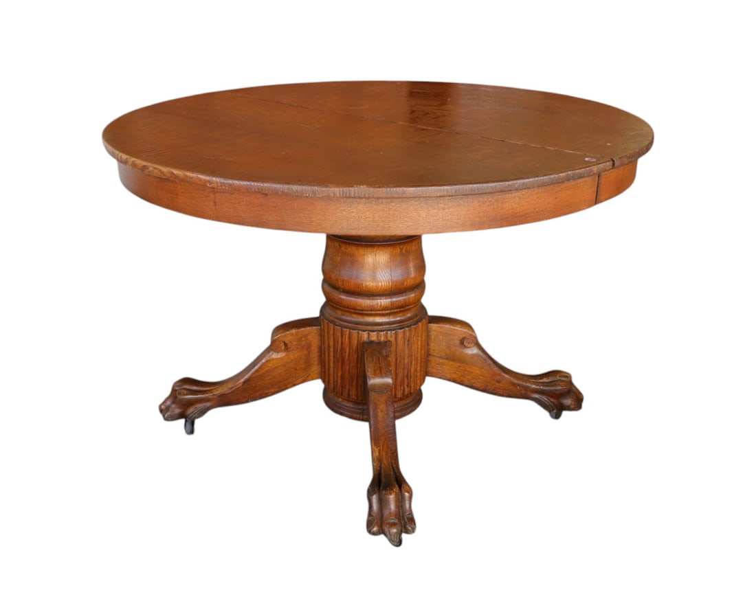 Antique quartersawn oak 45" dining table w/paw feet: Antique quartersawn oak 45" round dining table with paw feet structurally sound and original found condition. 30"h x 45" diameter