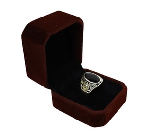 Onyx and in filigree sterling silver setting