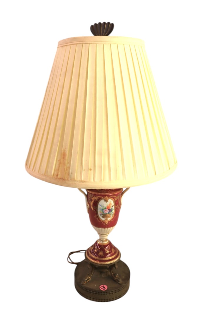 Vtg FR porcelain double handle lamp w/fish head base (1 of 3)