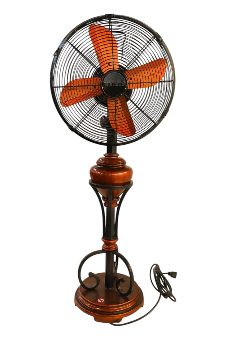 Deco Breeze oscillating fan in copper and black toner (1 of 4)