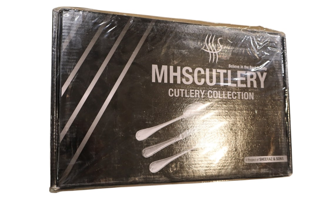 NEW in Box Flatware Set in box service for six (1 of 3)