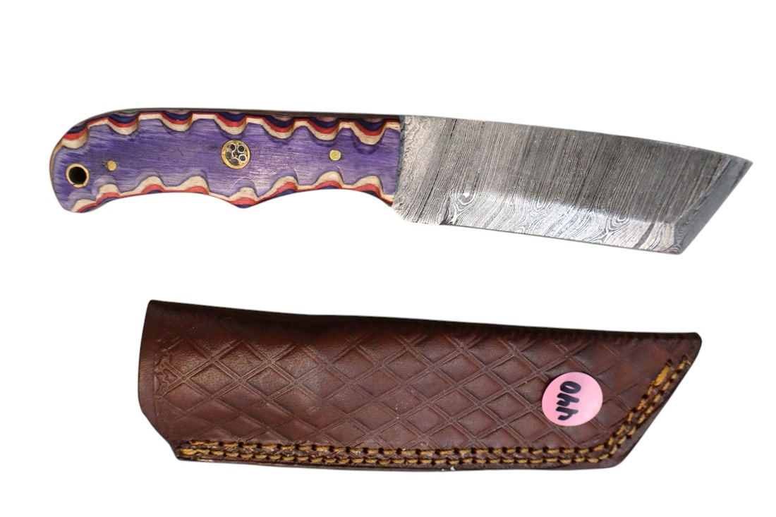 New fancy blunt damascus blade knife (1 of 1)
