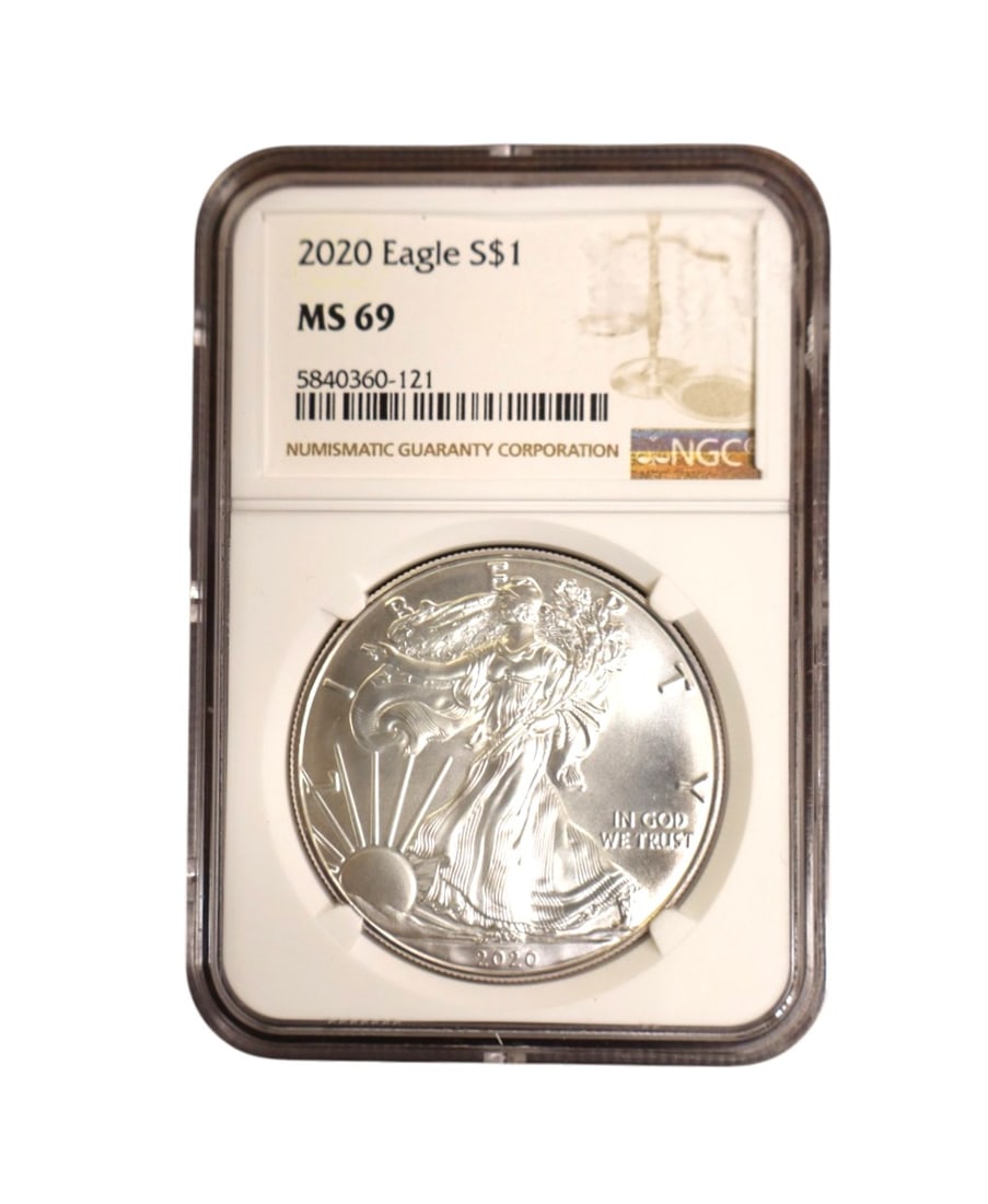 US Eagle Silver Dollar 2020, slabbed and graded MS 69 (1 of 3)