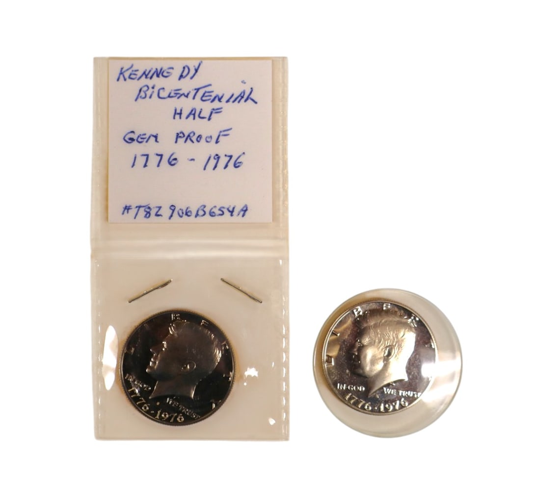 2 US Kennedy Bicentennial half dollars - 1976: 2 US Kennedy Bicentennial half dollars - 1976