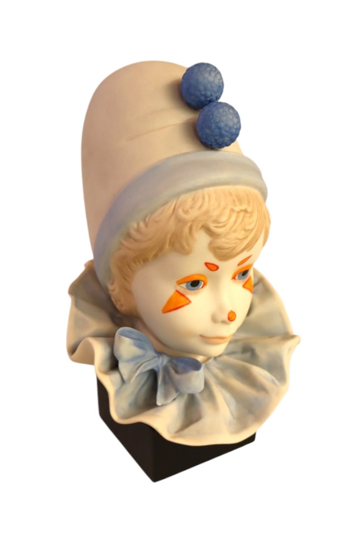 Cybis porcelain clown head, good shape (1 of 5)