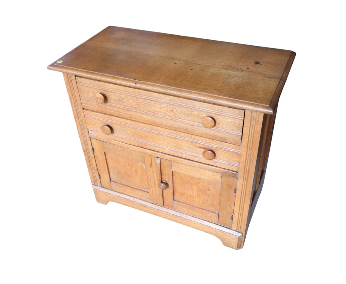 Antique oak 2 door 2 drawer washstand (1 of 5)