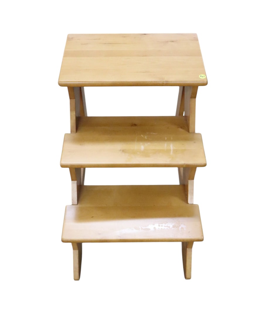 Maple bed steps, original finish: Maple bed steps, original finish, structurally sound and in good condition. 21"h x 17"w x 24"d