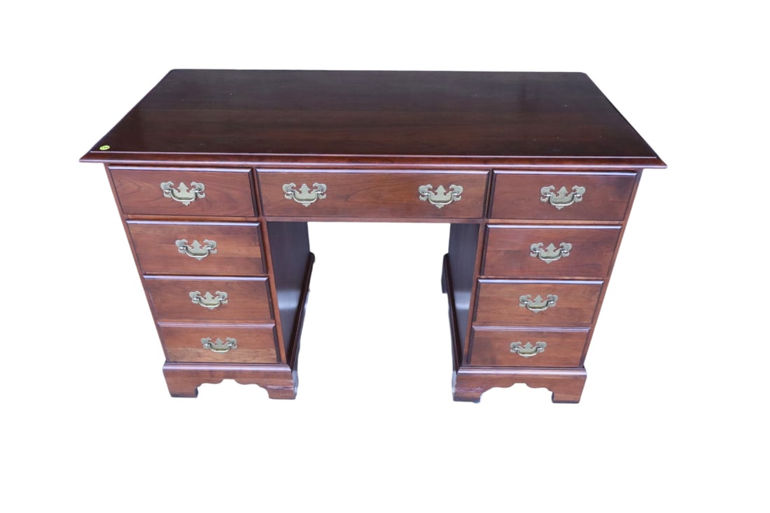 Vintage solid cherry kneehole desk original finish (1 of 5)