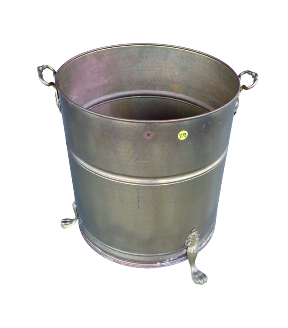 Vintage brass paw foot accent planter bucket pot: Vintage brass and paw foot double handled accent planter bucket pot, structurally sound. 18"h x 18" diameter