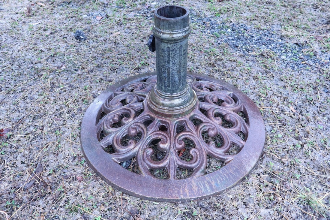 Quality 10pc Sunbrella high top patio set w/lazy susan - 3