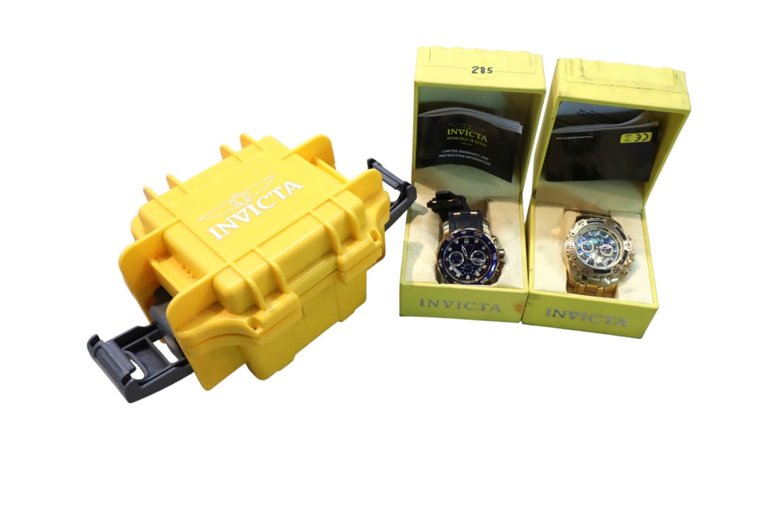 2 Invicta watches in boxes & 1 Invicta case box (1 of 5)